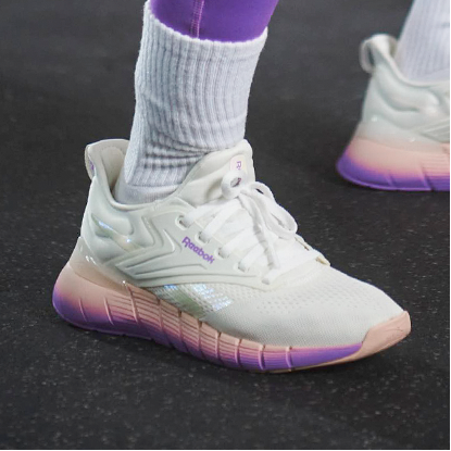 Guía definitiva: las mejores zapatillas de gimnasio para mujer en 2025